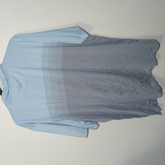 Kirkland Signature Blue and Gray Striped Polo Shirt Short Sleeve Men's Size XL - Picture 3 of 3